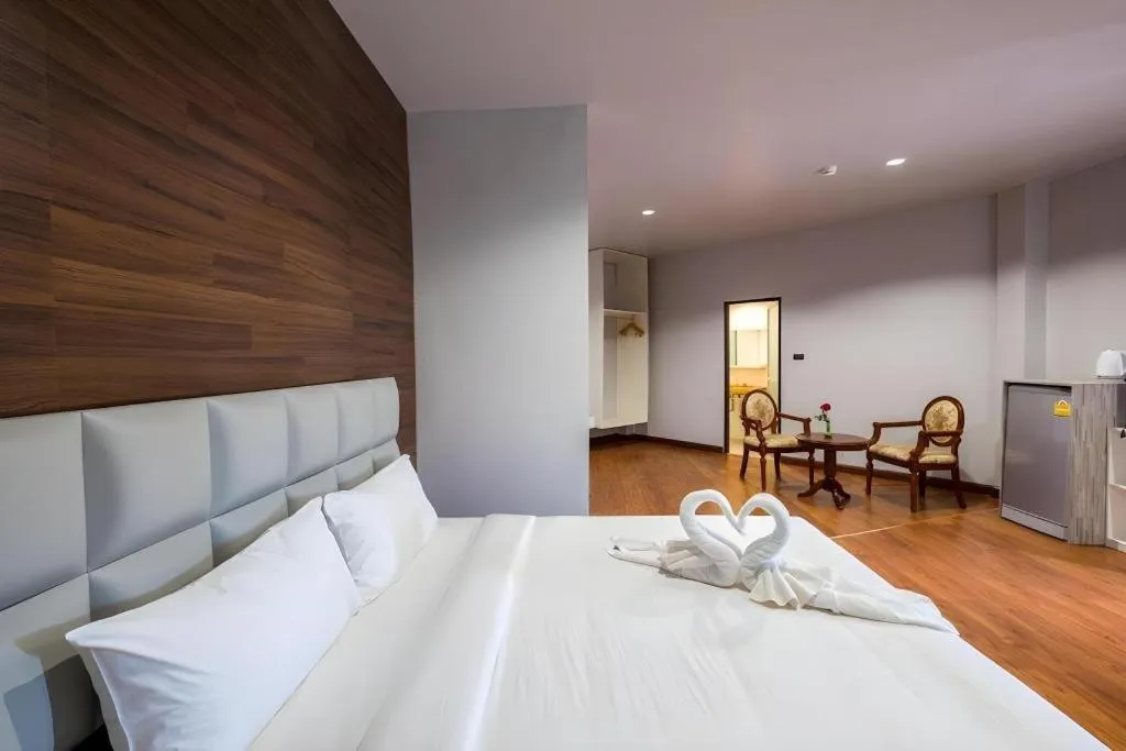 Bed in CHANTHABURI CENTER