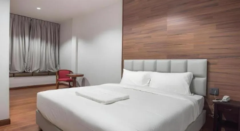 Bed in CHANTHABURI CENTER