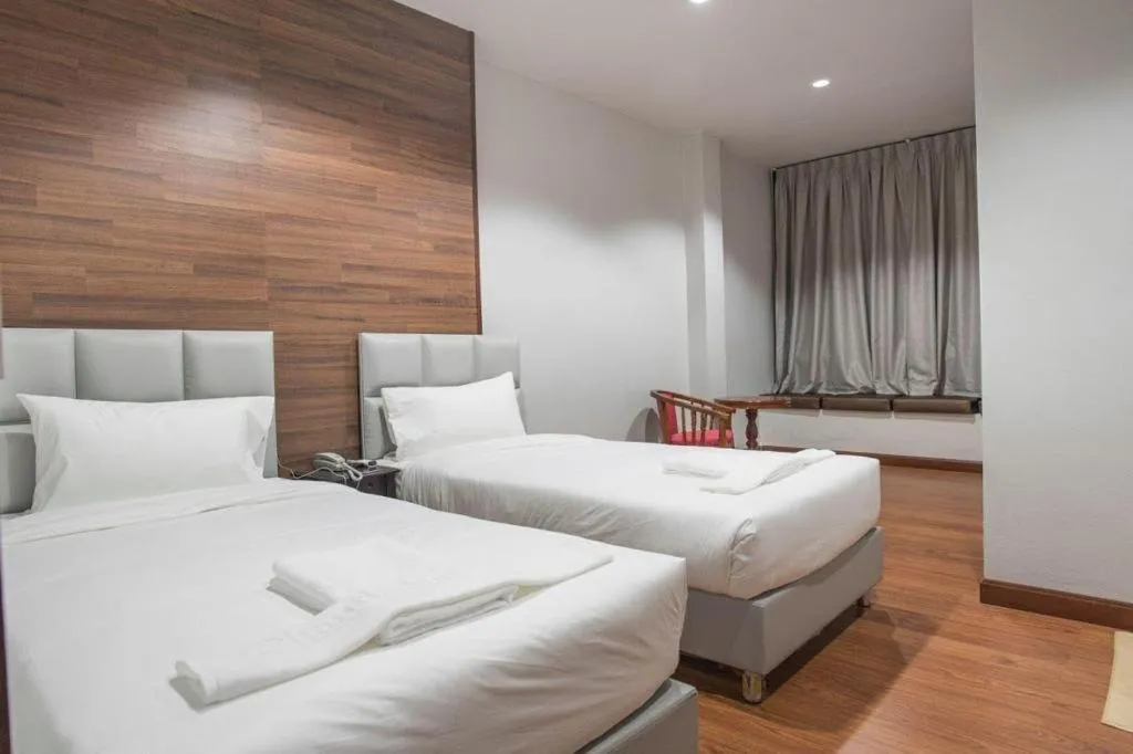 Bed in CHANTHABURI CENTER