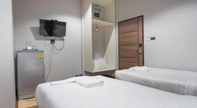 Bed in CHANTHABURI CENTER