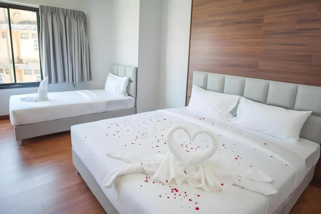 Bed in CHANTHABURI CENTER