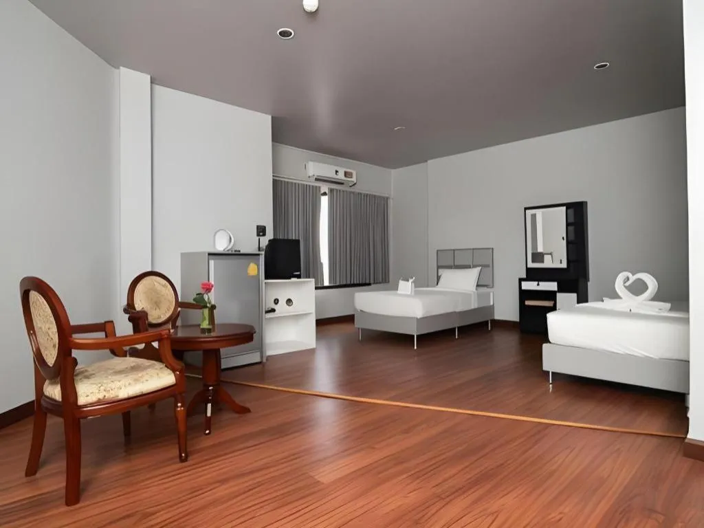 Bed in CHANTHABURI CENTER