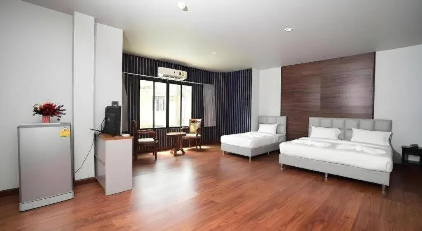 Bed in CHANTHABURI CENTER