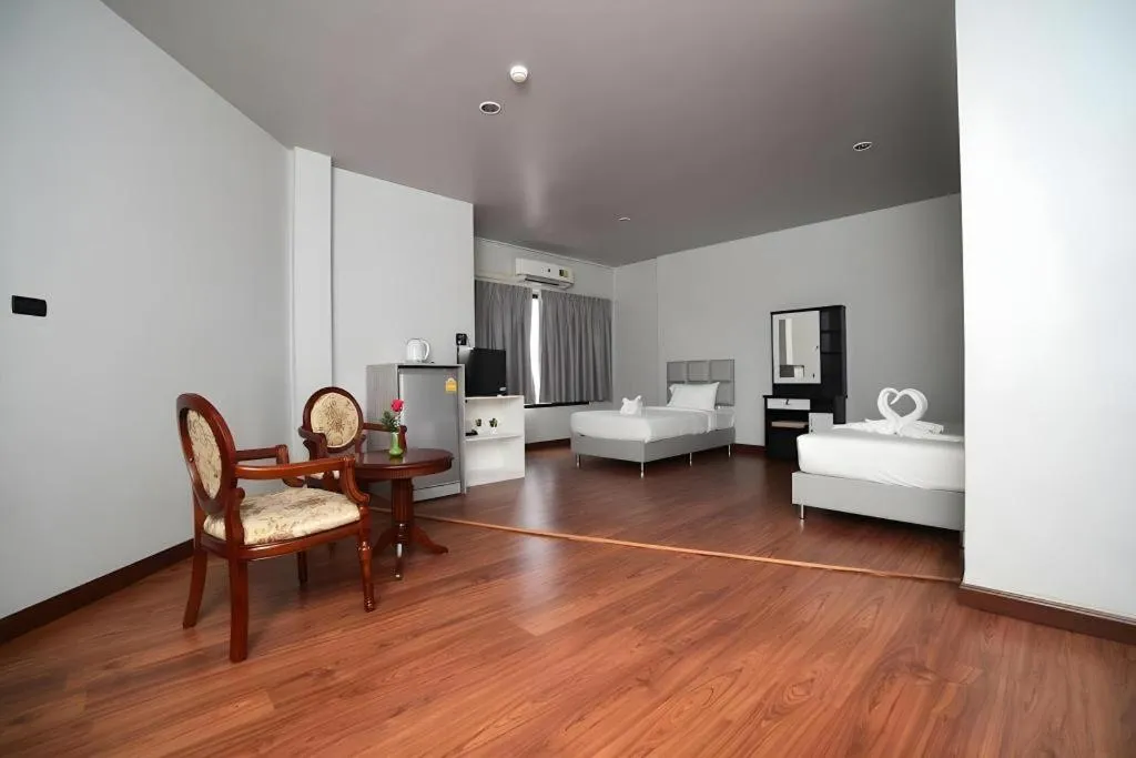 Bed in CHANTHABURI CENTER