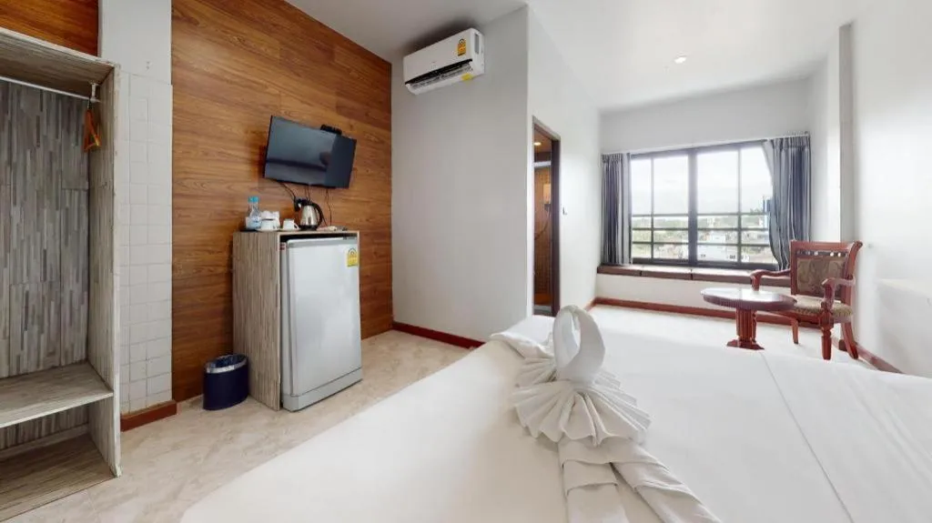 Bed in CHANTHABURI CENTER