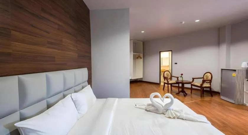 Bed in CHANTHABURI CENTER