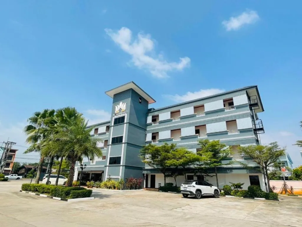 Thatphanom View Hotel Nakhon