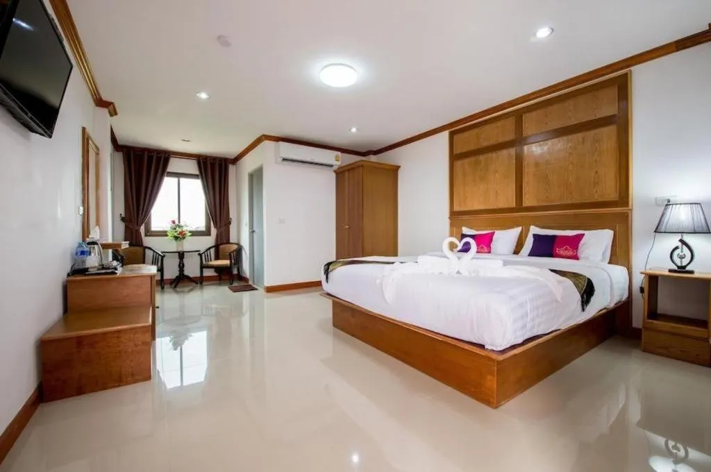 Bed in Thatphanom View Hotel Nakhon