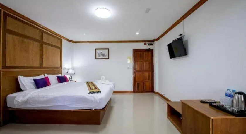Bed in Thatphanom View Hotel Nakhon