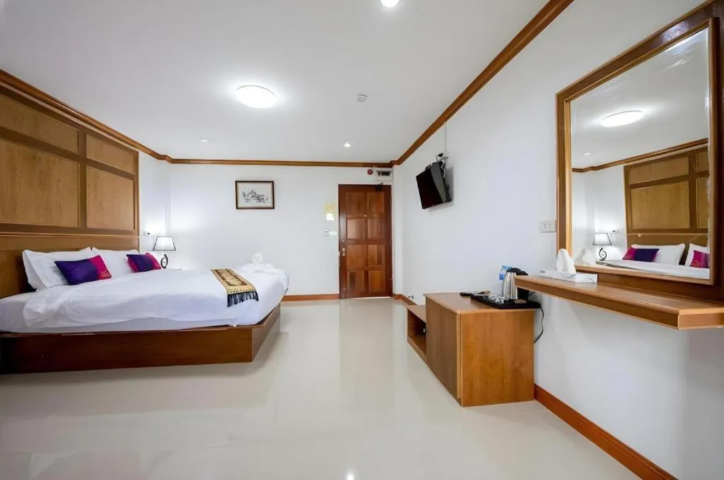 Bed in Thatphanom View Hotel Nakhon