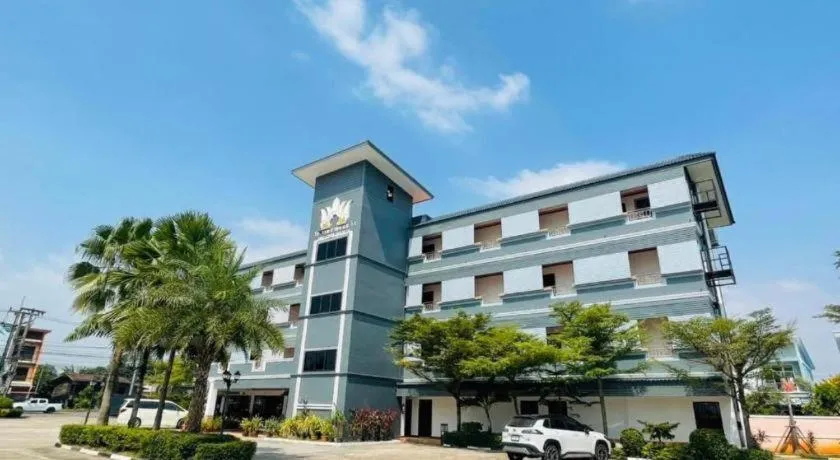 Thatphanom View Hotel Nakhon