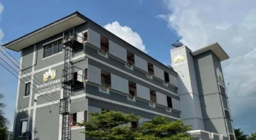 Thatphanom View Hotel Nakhon