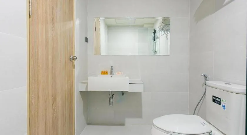 B2 Buriram Boutique and Budget Hotel