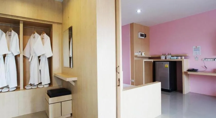 B2 Buriram Boutique and Budget Hotel