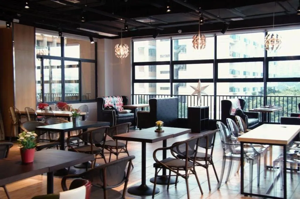 J Hotel Guangzhou University Town