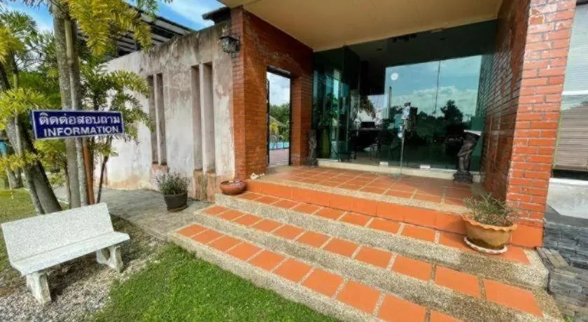 Tipparika Riverview Hotel - Adult only