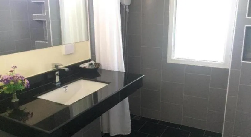 Tipparika Riverview Hotel - Adult only