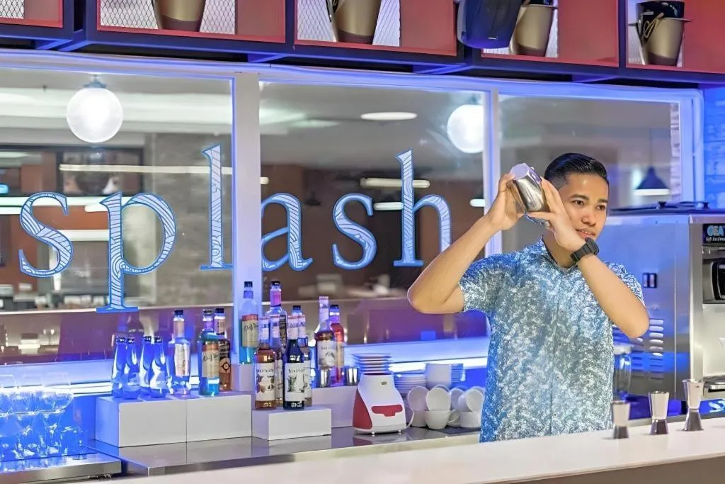 Royal Bay Hotel Makassar