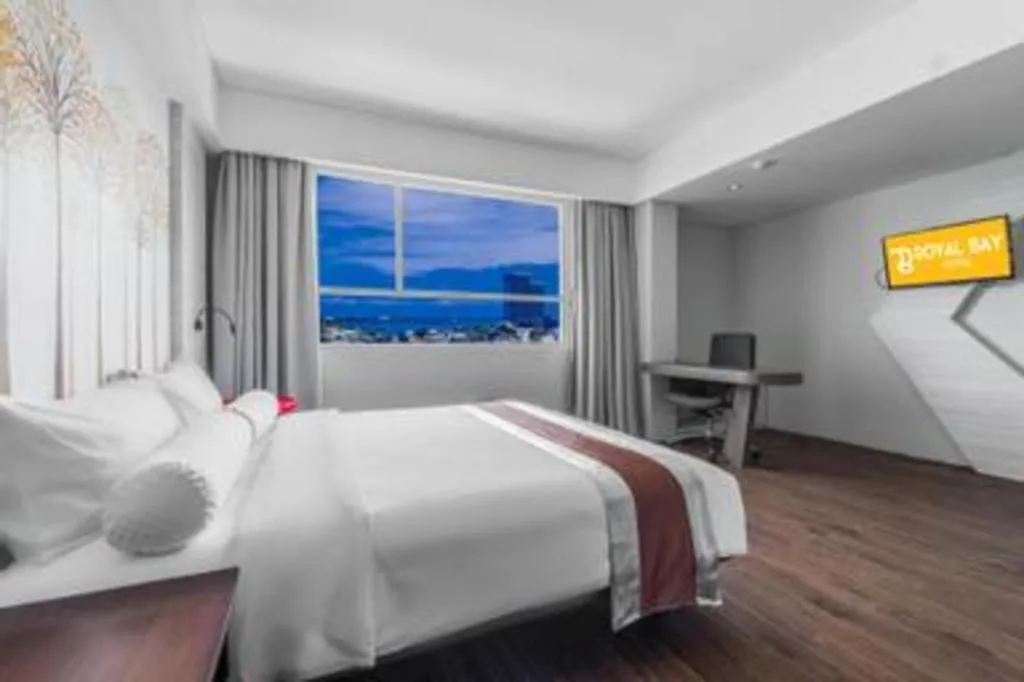 Bed in Royal Bay Hotel Makassar