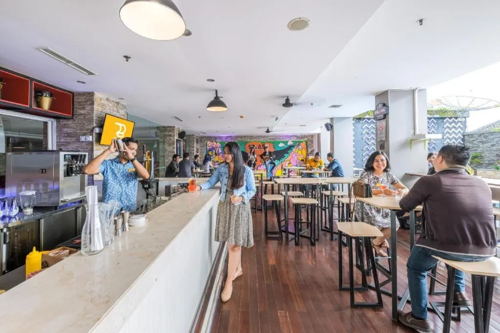 Royal Bay Hotel Makassar