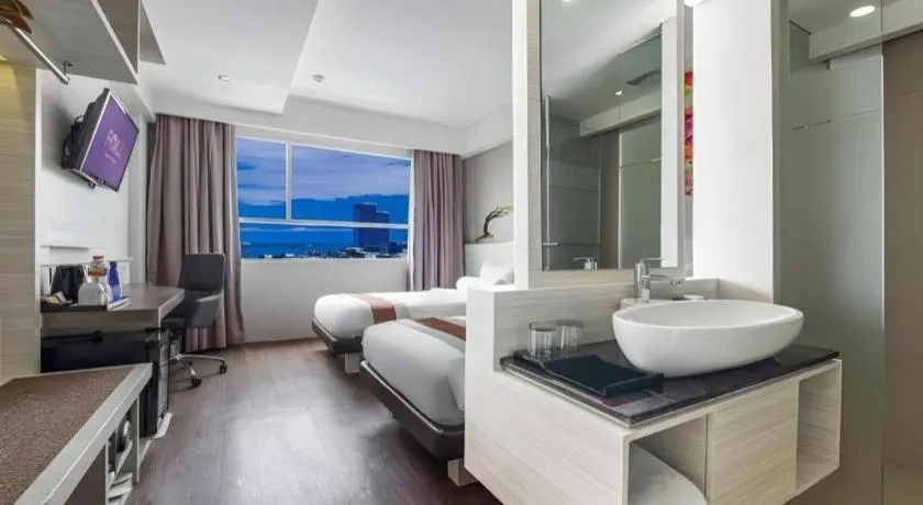 Bed in Royal Bay Hotel Makassar