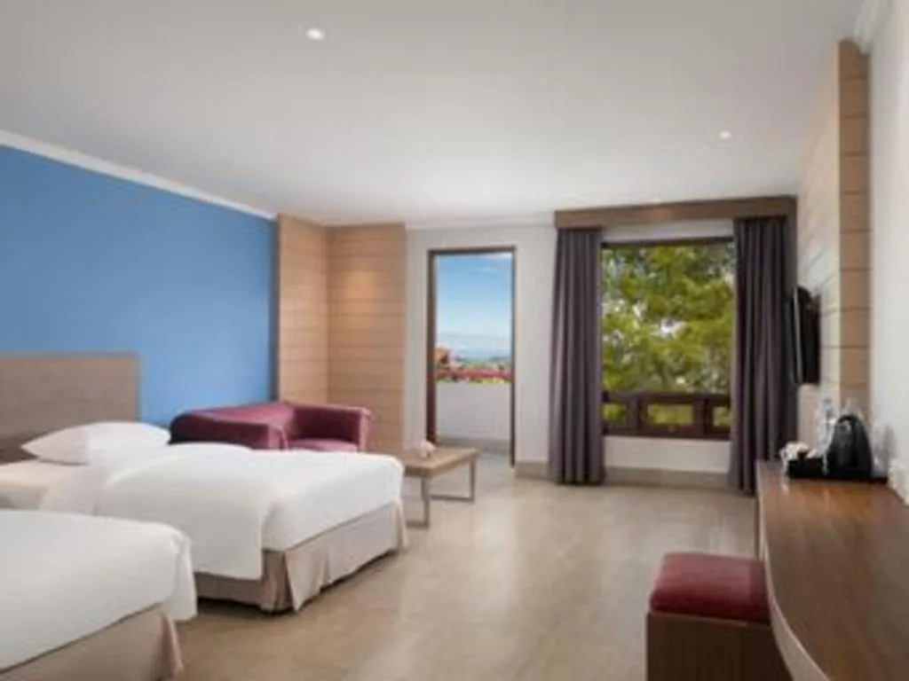 Bed in Hotel Niagara Parapat