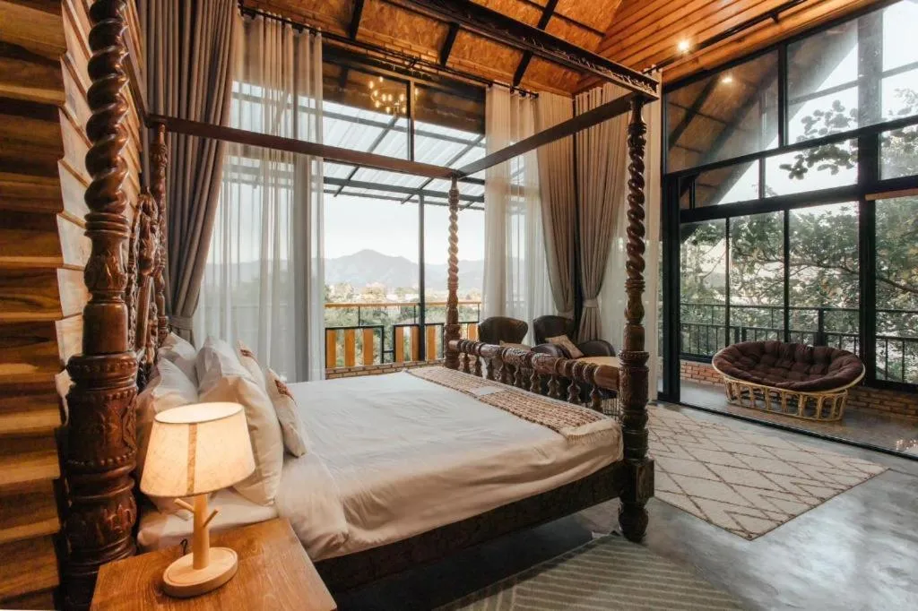 Bed in Cocoa Valley Resort