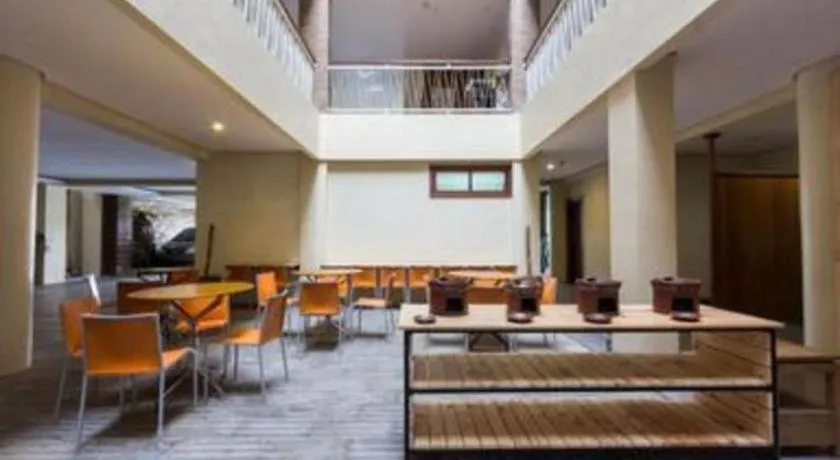 Hotel Adilla Syariah Ambarukmo