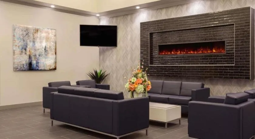 Ramada by Wyndham Grassland