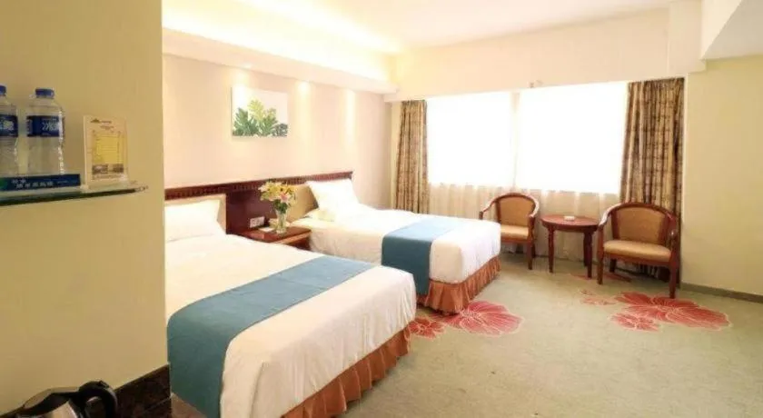 Bed in Gui Feng Hotel