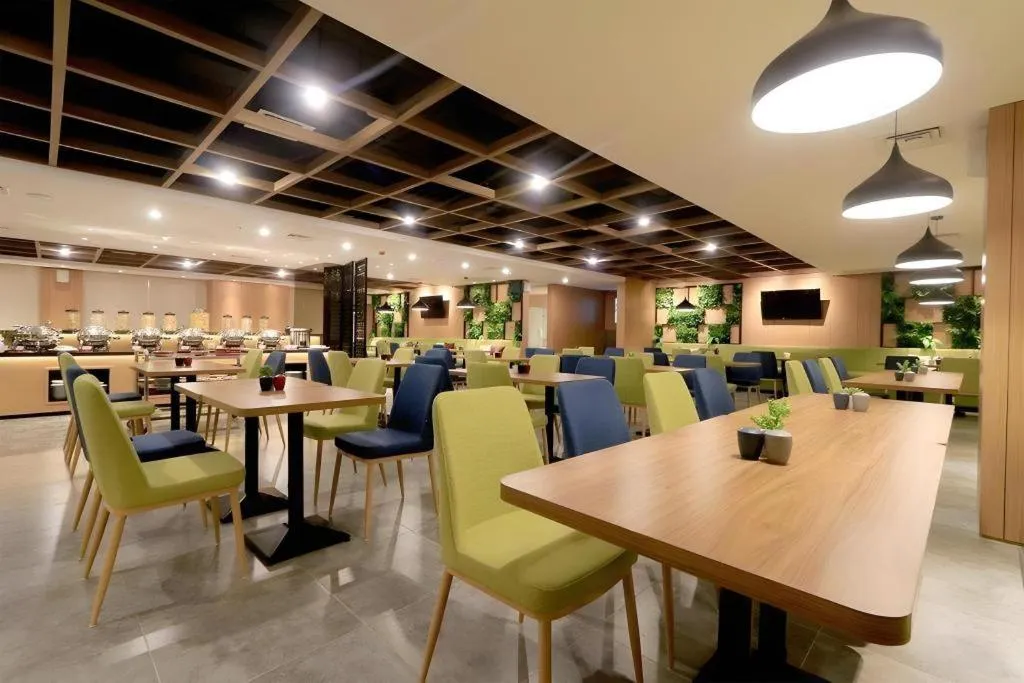 Hotel Dafam Pacific Caesar