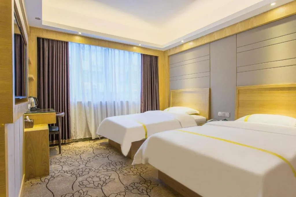 Bed in Mao Hua hotel