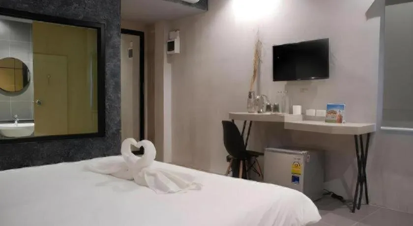 Bed in Hide & Seek Resort Krabi