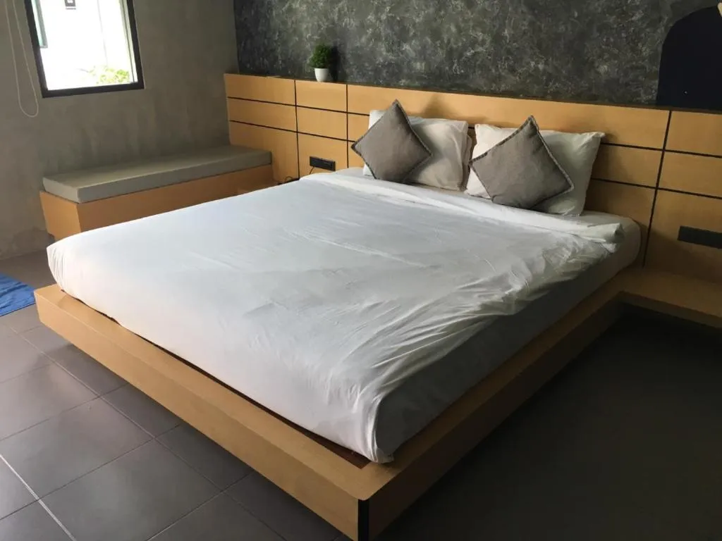 Bed in Hide & Seek Resort Krabi