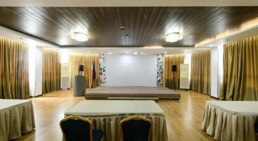 Bed in Eighty Eight Hotel