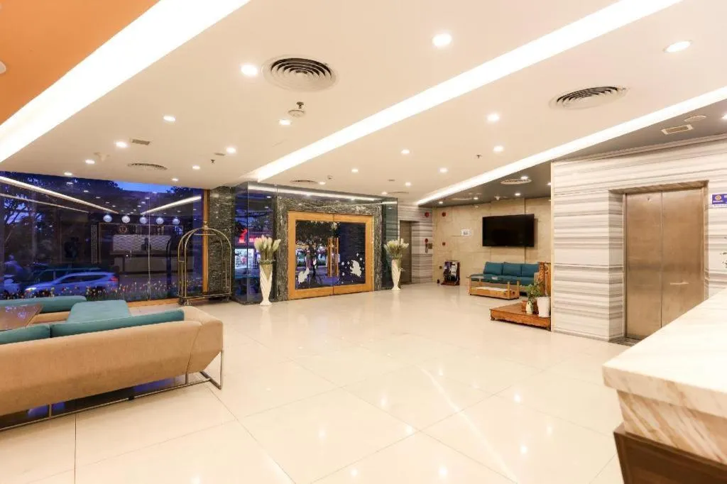 Grand Jeep Hotel Danang