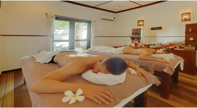 Angaga Island Resort and Spa