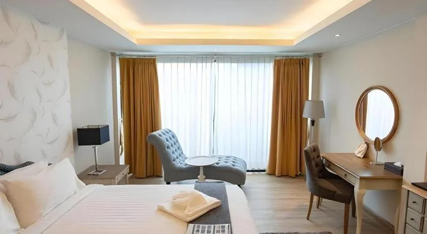 Bed in Verona Boutique Hotel - The Verona Co., Ltd