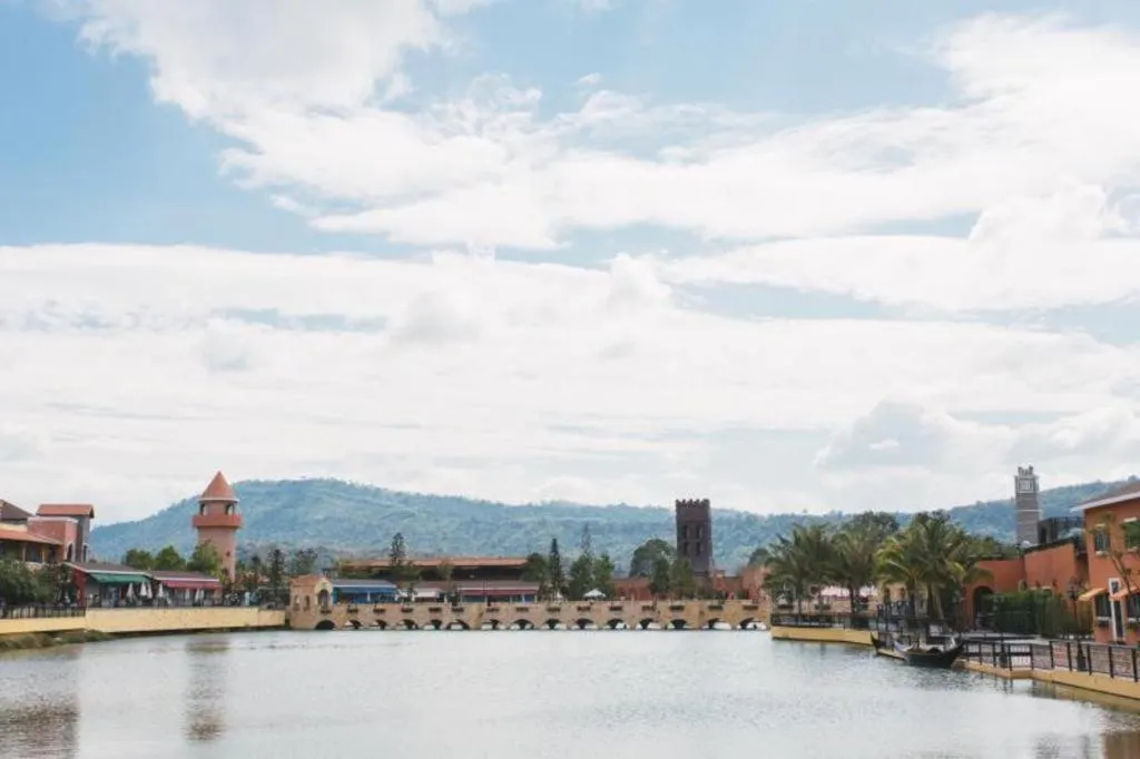 Verona Boutique Hotel - The Verona Co., Ltd