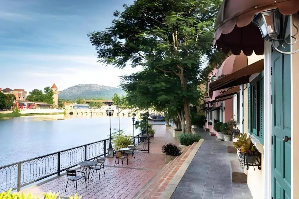 Verona Boutique Hotel - The Verona Co., Ltd