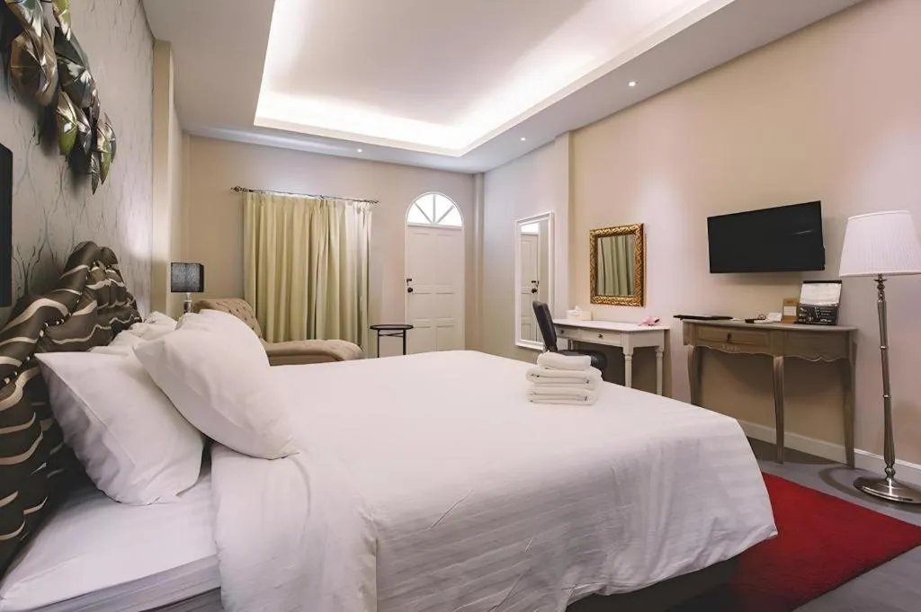 Bed in Verona Boutique Hotel - The Verona Co., Ltd