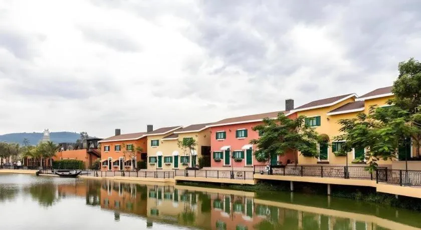 Verona Boutique Hotel - The Verona Co., Ltd