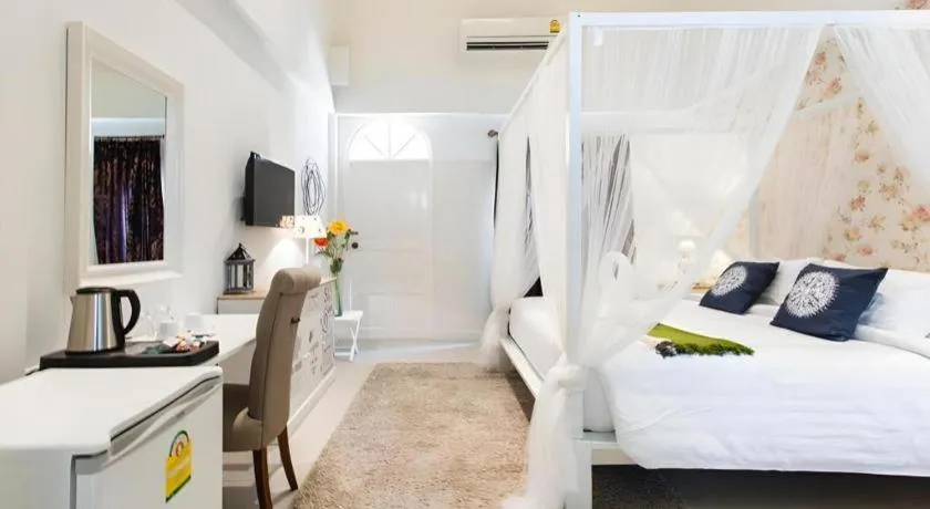 Bed in Verona Boutique Hotel - The Verona Co., Ltd