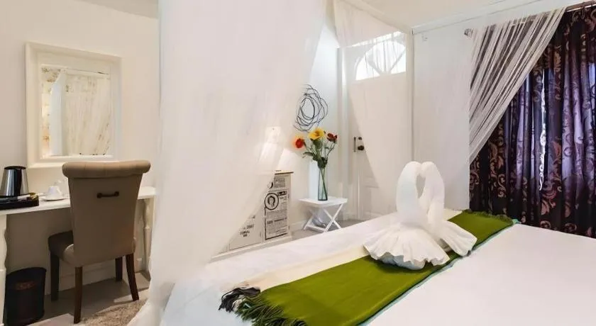 Bed in Verona Boutique Hotel - The Verona Co., Ltd