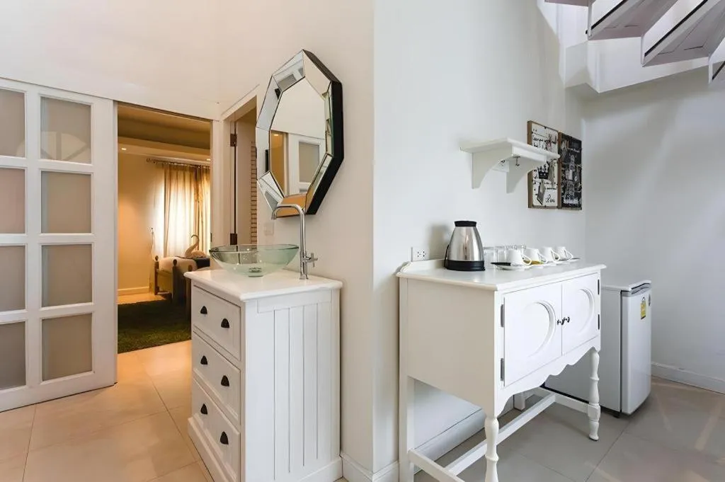 Verona Boutique Hotel - The Verona Co., Ltd