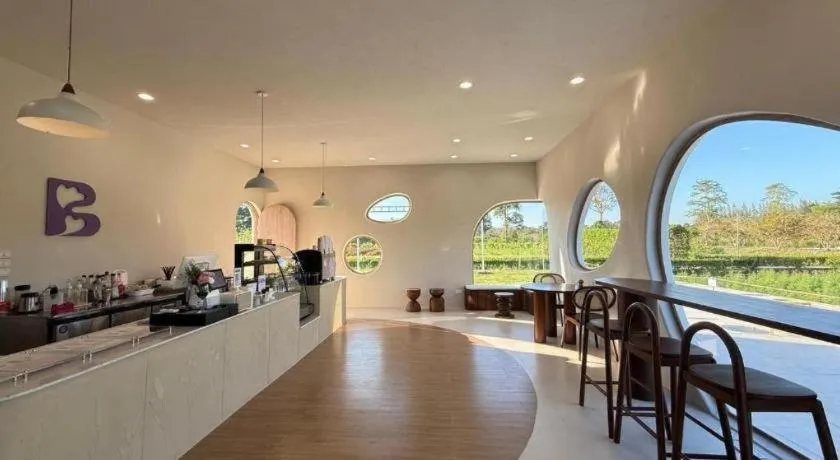 Verona Boutique Hotel - The Verona Co., Ltd