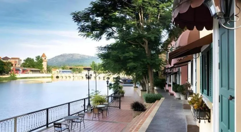 Verona Boutique Hotel - The Verona Co., Ltd