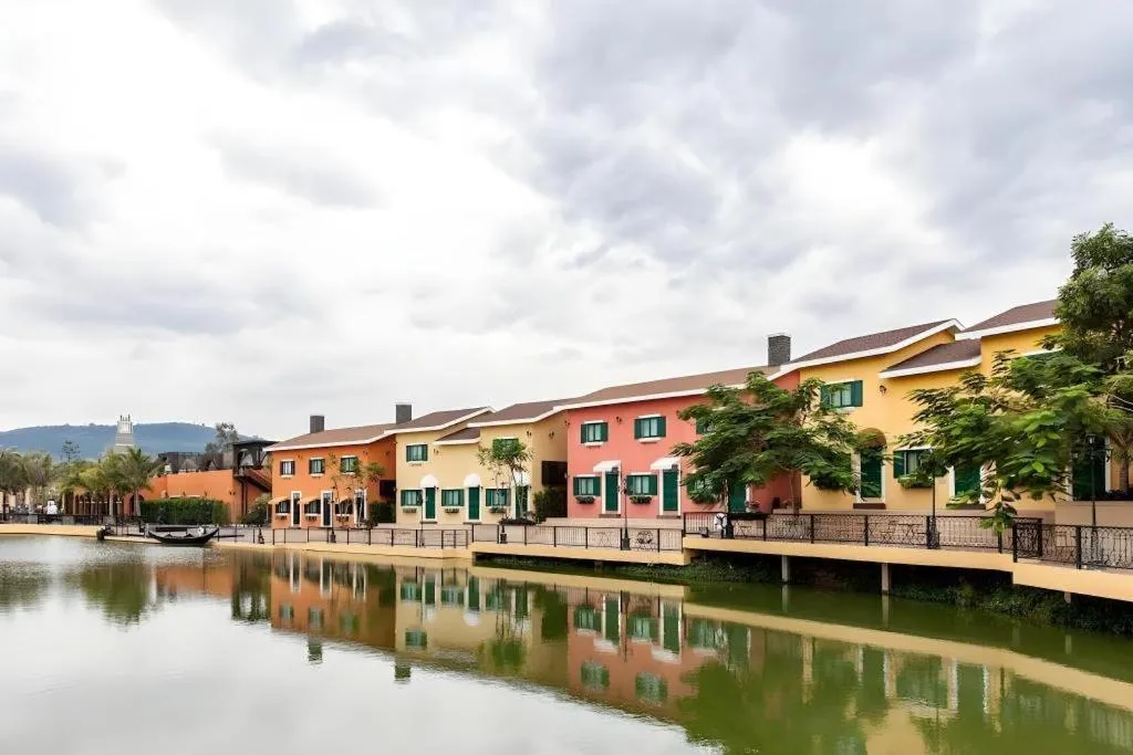 Verona Boutique Hotel - The Verona Co., Ltd