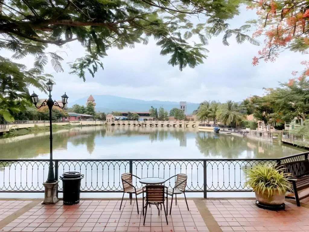 Verona Boutique Hotel - The Verona Co., Ltd