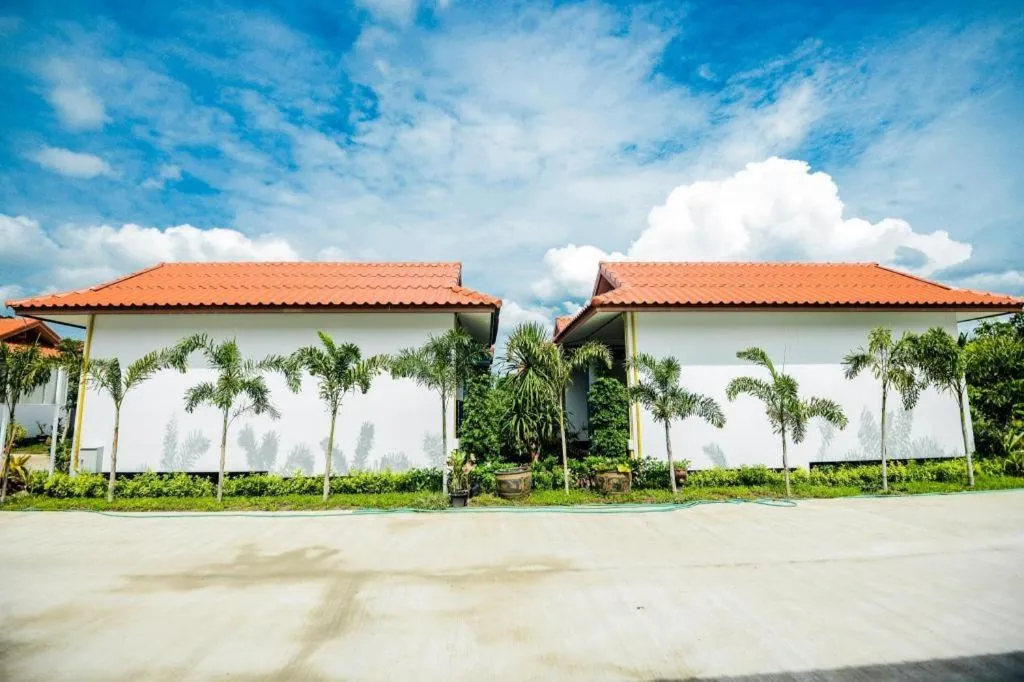 Nangrong garden home